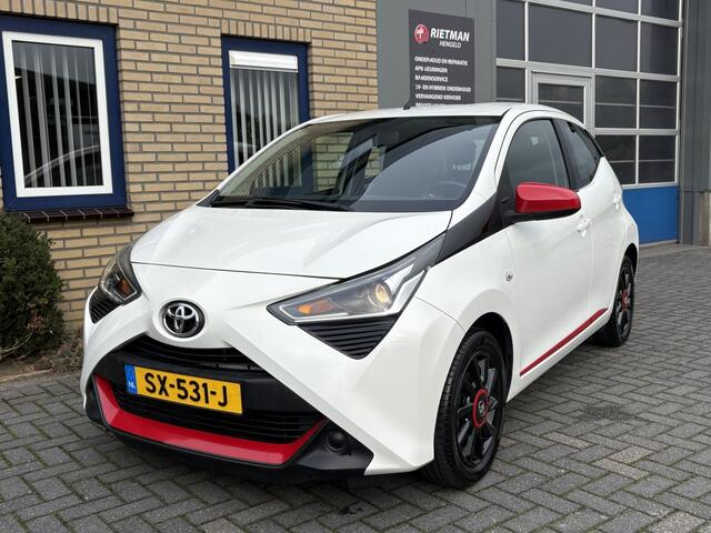 Toyota AYGO 1.0 VVT-i x-play CARPLAY-AIRCO-CAMERA