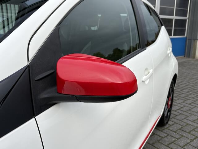 Toyota AYGO 1.0 VVT-i x-play CARPLAY-AIRCO-CAMERA