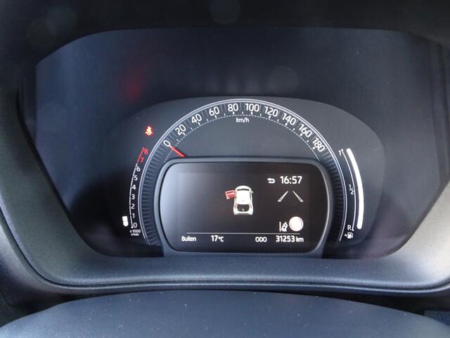 Toyota AYGO X 1.0 VVT-i MT Play Airco, cruise controle, achteruitrijcamera, elektrische ramen, centrale vergrendeling, enz.