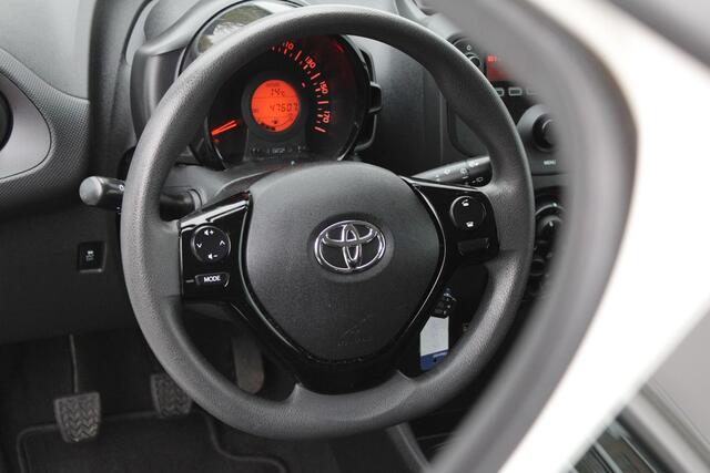 Toyota AYGO 1.0 VVT-i x-fun Airco en Bluetooth