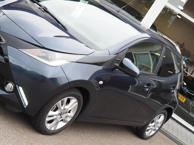 Toyota AYGO 1.0 VVT-i x-joy Navi| Cruise controle| Camera