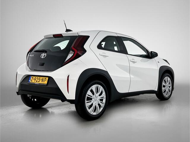 Toyota AYGO X 1.0 VVT-i MT Play | apple carplay | airco | CPV |