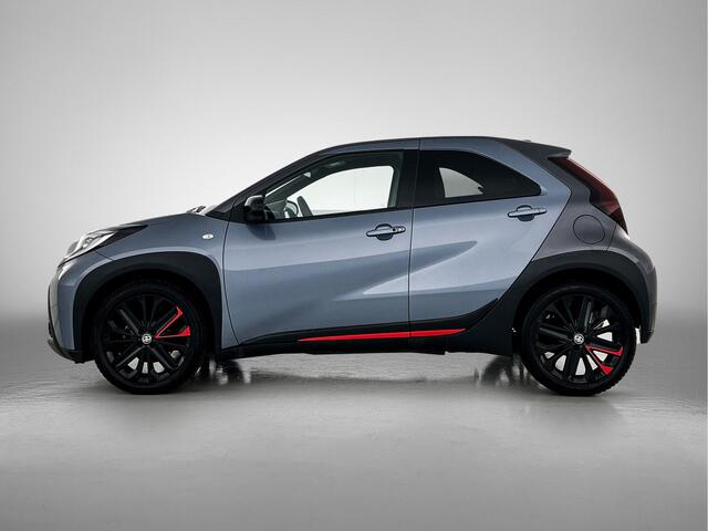 Toyota AYGO X 1.0 VVT-i MT Premium Undercover | Navigatie | JBL | PDC V+A |