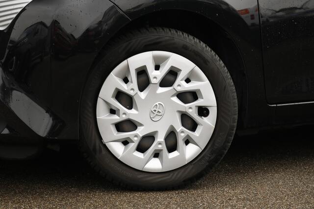 Toyota AYGO 1.0 VVT-i x-play limited | Bluetooth| achteruitrijcamera |