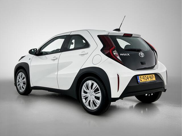 Toyota AYGO X 1.0 VVT-i MT Play