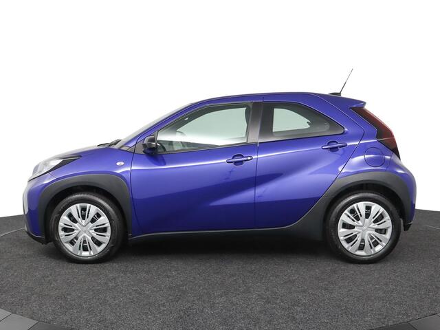 Toyota AYGO X 1.0 VVT-i MT Play | Apple Carplay/Android Auto |