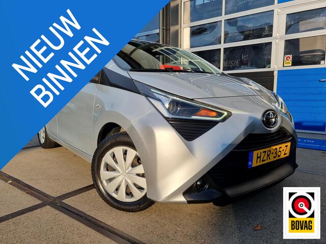 Toyota AYGO 1.0 VVT-i x-fun 5-DEURS / AIRCO / LED / BLUETOOTH
