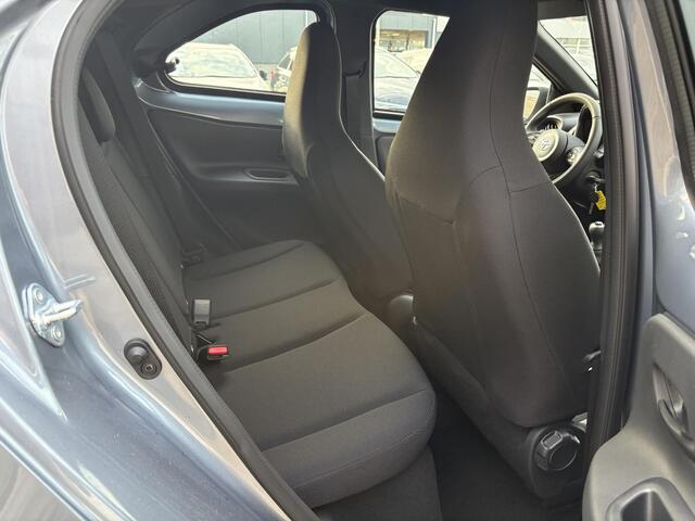 Toyota AYGO X 1.0 VVT-i MT Play