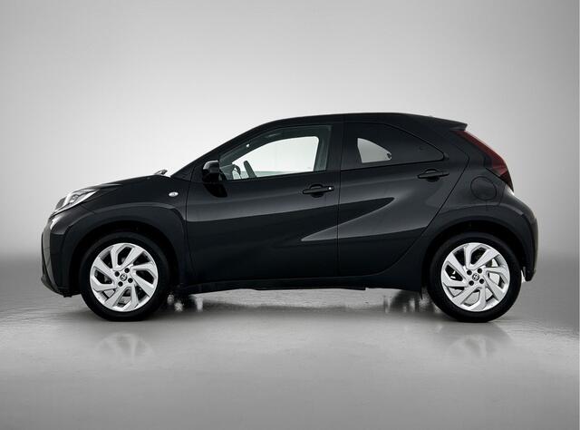 Toyota AYGO X 1.0 VVT-i MT first | Stoelverwarming | Achteruitrijcamera | BTW Voertuig |