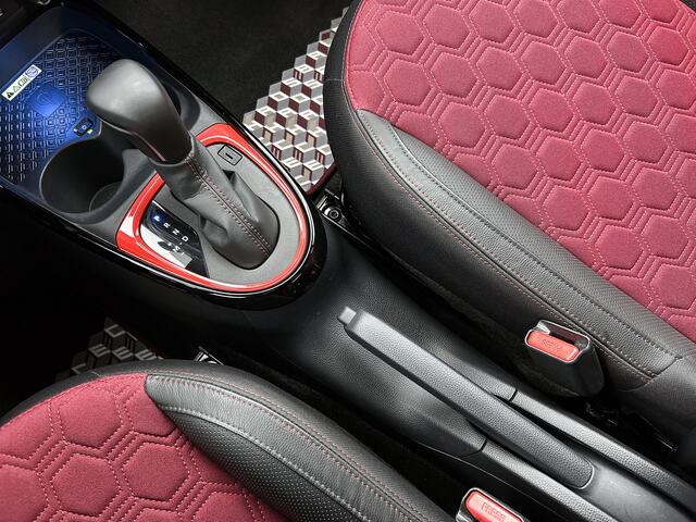 Toyota AYGO X 1.0 VVT-i S-CVT Limited | Stoelverwarming | Draadloos laden | Half lederen bekleding | Parkeersensoren | Achteruitrijcamera |