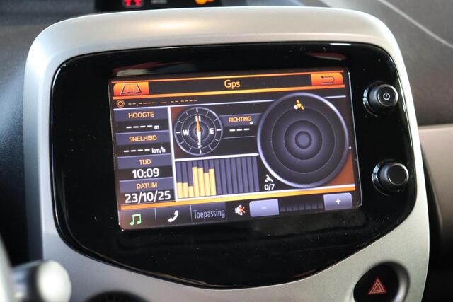 Toyota AYGO 1.0 VVT-i x-nav, Achteruitrijcamera, Bluetooth, Airco, Stuurwiel bediening