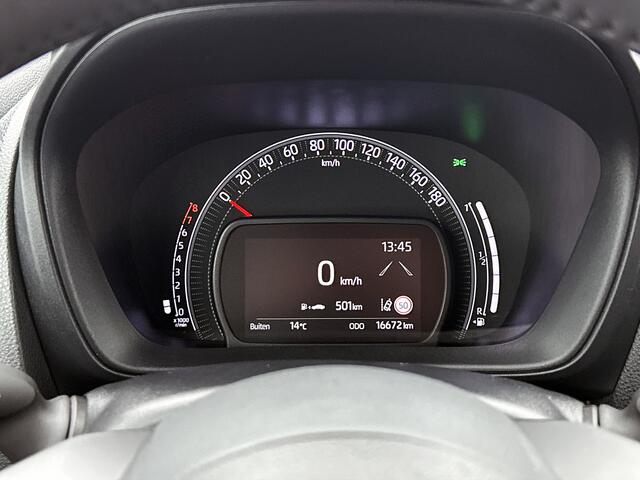 Toyota AYGO X 1.0 VVT-i MT Play