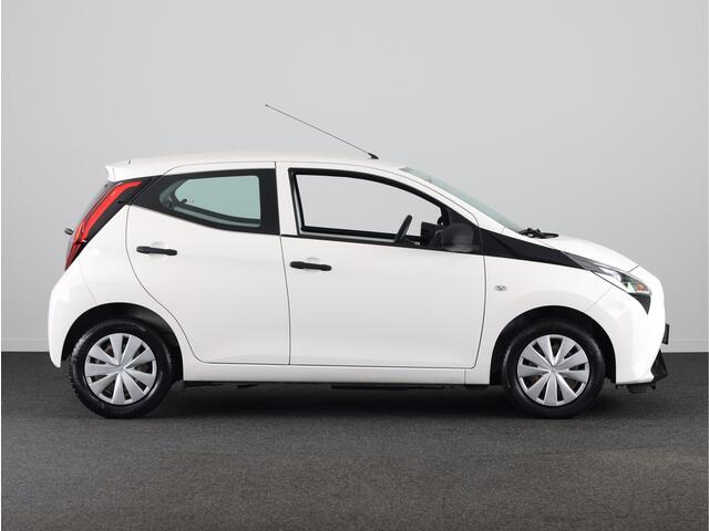 Toyota AYGO 1.0 VVT-i x-fun | Airco | Bluetooth |