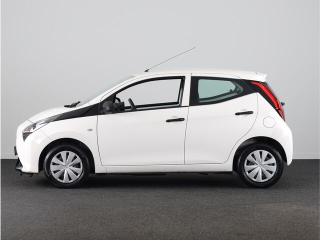 Toyota AYGO 1.0 VVT-i x-fun | Airco | Bluetooth |