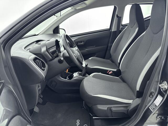Toyota AYGO 1.0 VVT-i x-play | Garantie mogelijk t/m 11-2031 | Achteruitrijcamera