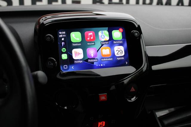 Toyota AYGO 1.0 VVT-i x-JBL Airco Automatisch, Apple Carplay/Android Auto, Premium JBL geluidsinstallatie met subwoofer