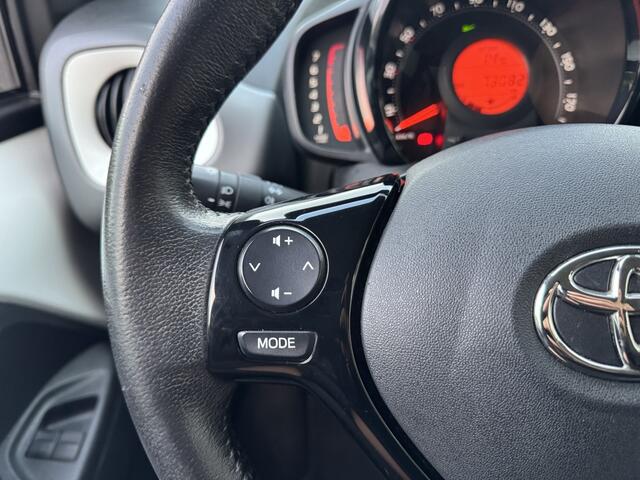 Toyota AYGO 1.0 VVT-i x-fun Camera Carplay Airco