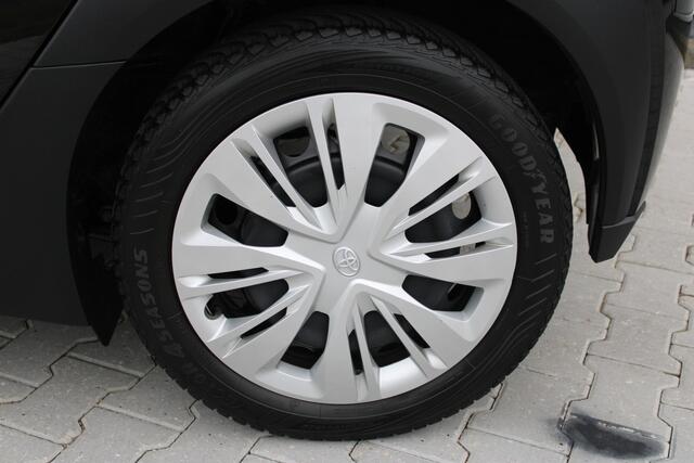 Toyota AYGO X 1.0 VVT-i MT Play | Incl. 12 maanden garantie | Cruise control | Apple carplay/Android auto | Airco | Lane assist | Dealer onderhouden | Achteruitrij camera |