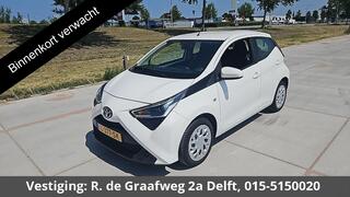 toyota-aygo-1.0-vvt-i-x-play--appl