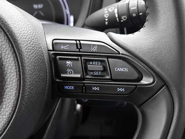 Toyota AYGO X 1.0 VVT-i MT Pulse | Voorstoelen verwarmd | All seasonbanden |