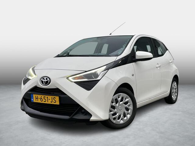 Toyota AYGO 1.0 VVT-i x-play