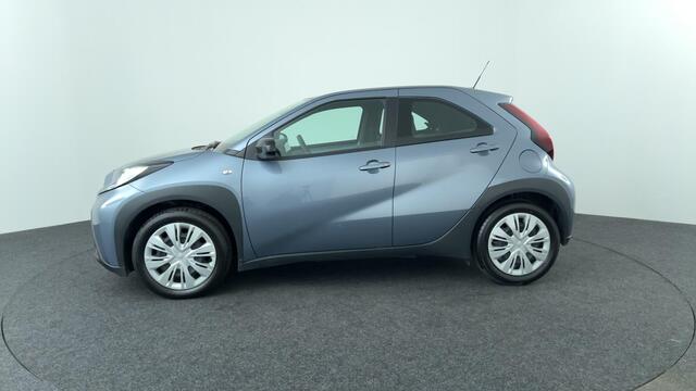 Toyota AYGO X 1.0 VVT-i MT Play | Rijklaar | P.cam | Apple-/Android Carplay