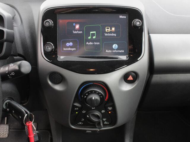 Toyota AYGO 1.0 VVT-i x-joy | Carplay / Android Auto | Airco | Camera | Lm-Velgen