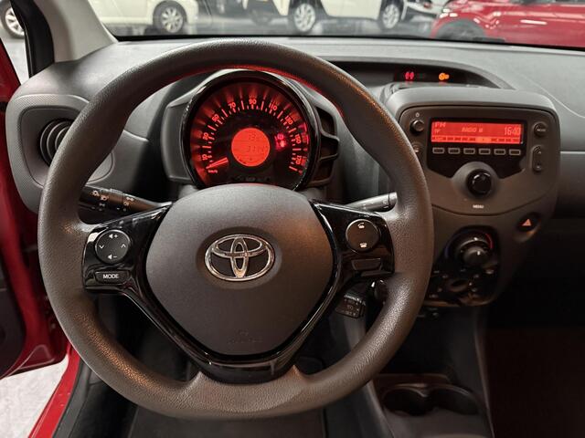Toyota AYGO 1.0 VVT-i x-fun