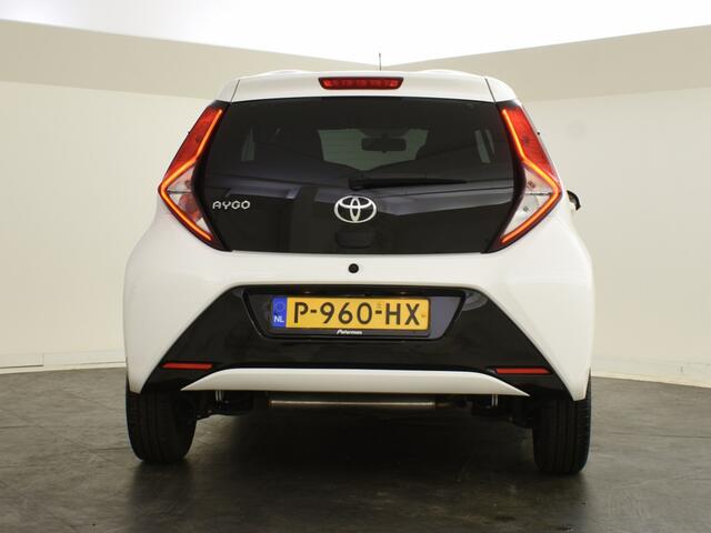 Toyota AYGO 1.0 VVT-i x-cite | Carplay | Climate Control | LM Velgen
