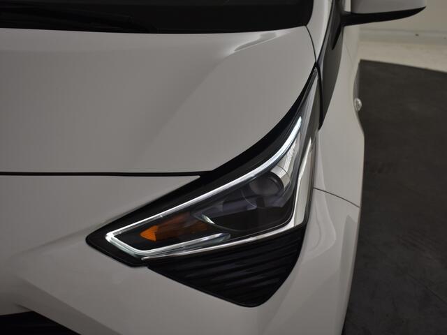 Toyota AYGO 1.0 VVT-i x-cite | Carplay | Climate Control | LM Velgen