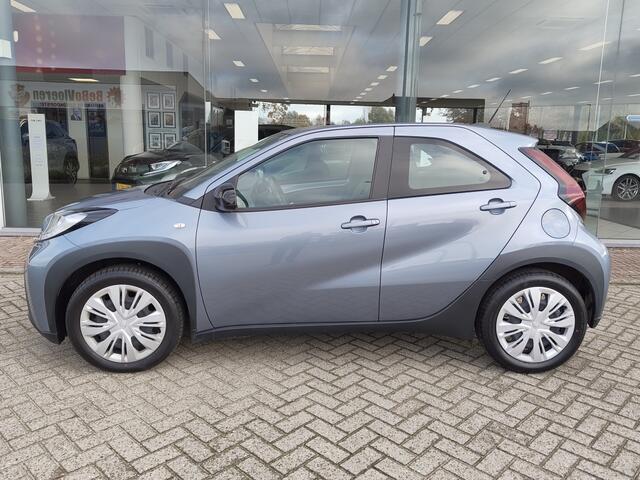 Toyota AYGO 1.0 VVT-i MT play | Android Auto/Apple Carplay | Adaptive Cruise