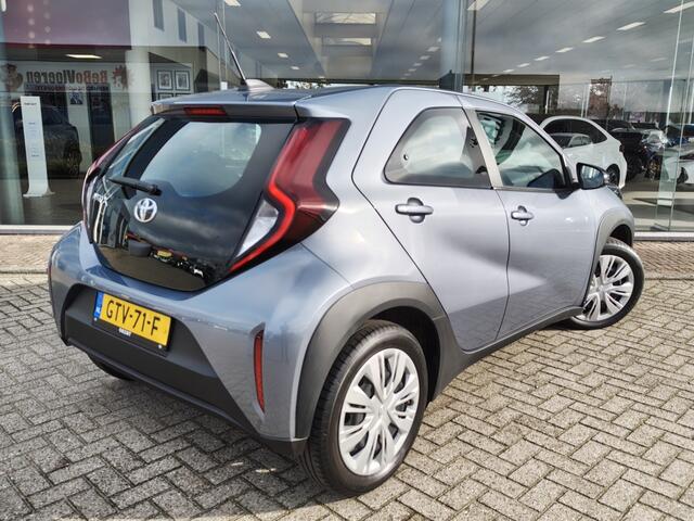 Toyota AYGO 1.0 VVT-i MT play | Android Auto/Apple Carplay | Adaptive Cruise