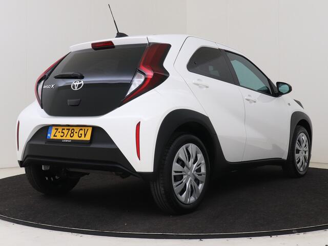 Toyota AYGO X 1.0 VVT-i S-CVT Play | Achteruitrijcamera |