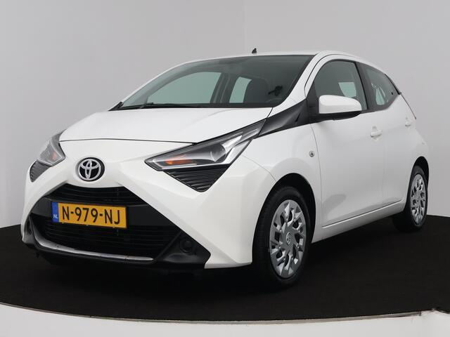 Toyota AYGO 1.0 VVT-i x-play