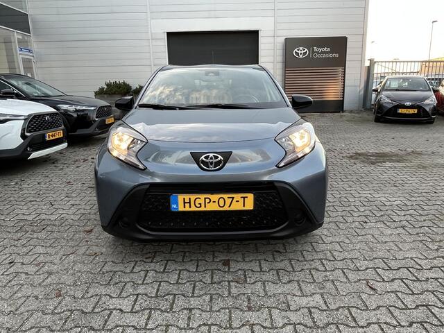 Toyota AYGO X 1.0 VVT-i MT Play