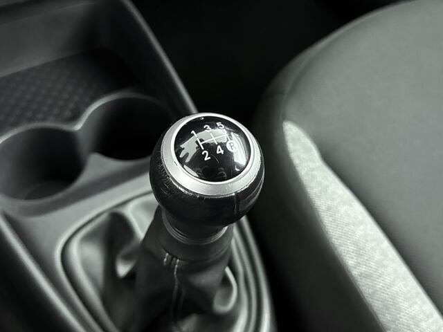 Toyota AYGO X 1.0 VVT-i MT Play | NL-Auto | Apple Carplay -/ Android Auto |