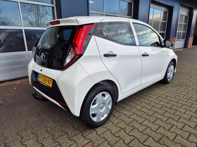 Toyota AYGO 1.0 VVT-I X-FUN TREKHAAK, Bleutooth, ALL IN prijs!