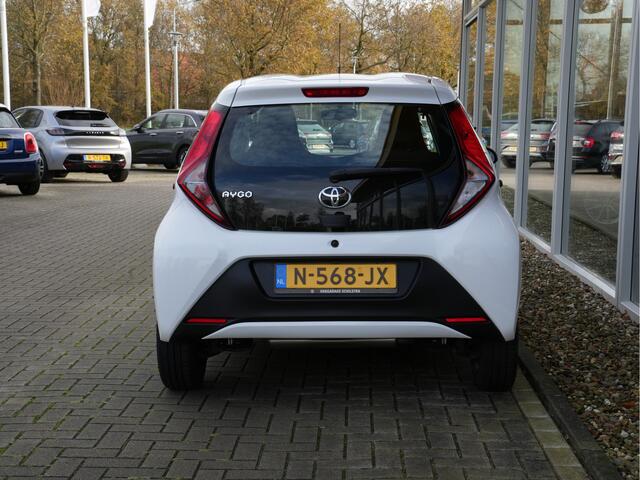 Toyota AYGO 1.0 VVT-i x-fun | Airco | Limiter | Bluetooth