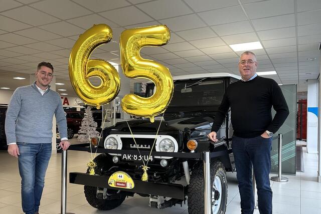 Toyota AYGO X 1.0 VVT-i MT Play Apple Carplay | Metallic lak | Achteruitrijcamera