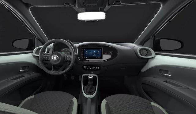 Toyota AYGO X 1.0 VVT-i MT Pulse Nieuw | 2x voorraad , Celestite Grey/zwart dak en Pure white/ zwart dak | Direct uit voorraad leverbaar |