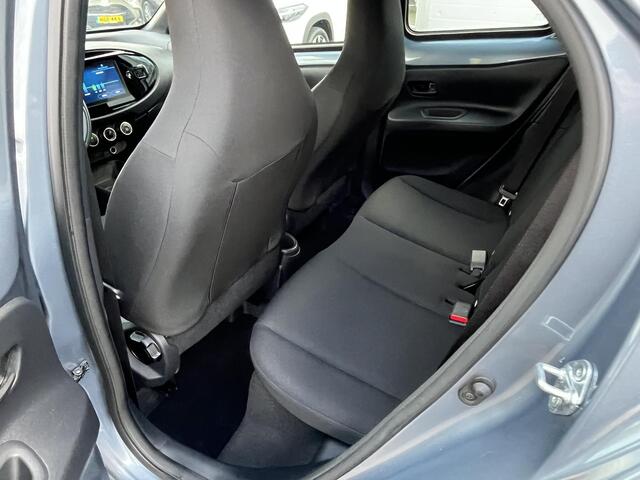Toyota AYGO X 1.0 VVT-i MT Play