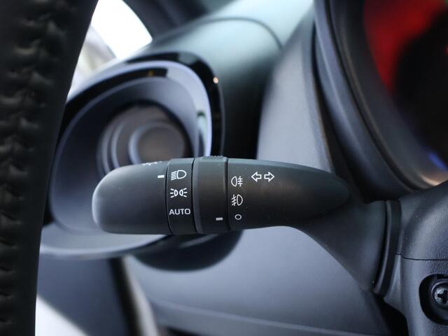 Toyota AYGO X 1.0 VVT-i S-CVT Premium