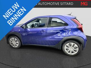 toyota-aygo-x-1.0-vvt-i-mt-play