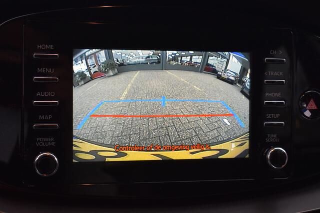 Toyota AYGO X 1.0 VVT-i MT Play 1e Eigenaar | Carplay Navi | All-Seasons | Camera | Airco | 12 mnd BOVAG garantie | Whatsapp 06-53188999