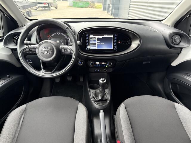 Toyota AYGO X 1.0 VVT-i MT Play Camera/Apple/Stoelwarm/Keyless