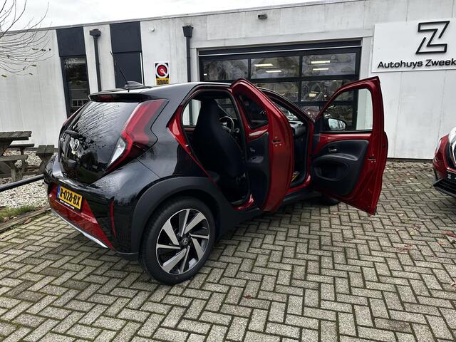 Toyota AYGO X 1.0 VVT-i S-CVT Envy Navi | JBL | Camera | Two-Tone