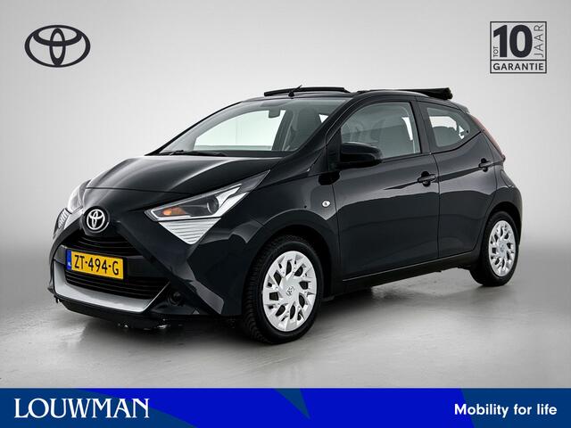 Toyota AYGO 1.0 VVT-i x-play Cabrio | Nederlandse Auto | Apple Carplay / Android Auto | Camera | Airco | Metallic Lak |