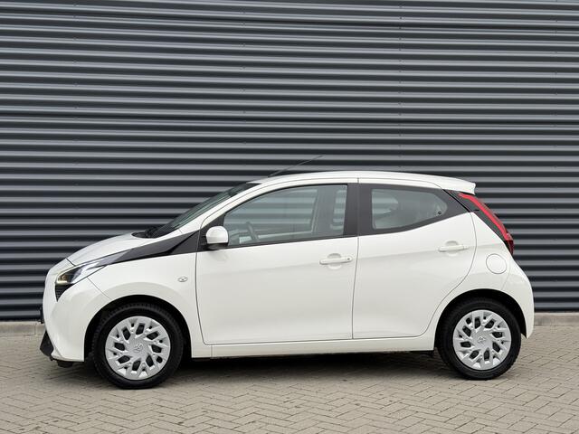Toyota AYGO 1.0 VVT-i x-play Camera/Apple/Android