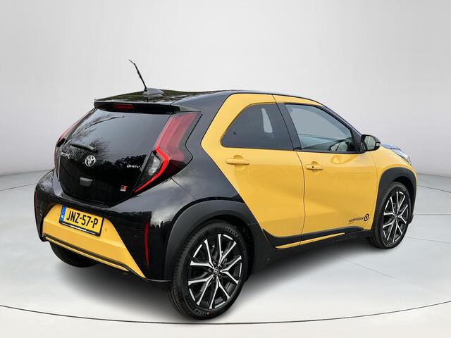 Toyota AYGO X Hybrid 115 GR Sport | Apple CarPlay/Android auto | Achteruitrijcamera | Verwarmde voorstoelen