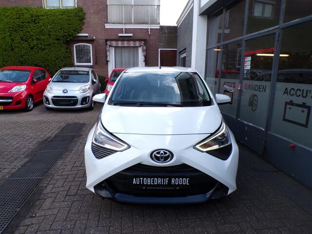 Toyota AYGO 1.0 VVT-i x-joy AUTOMAAT,1 EIGENAAR,ZEER MOOI !!!